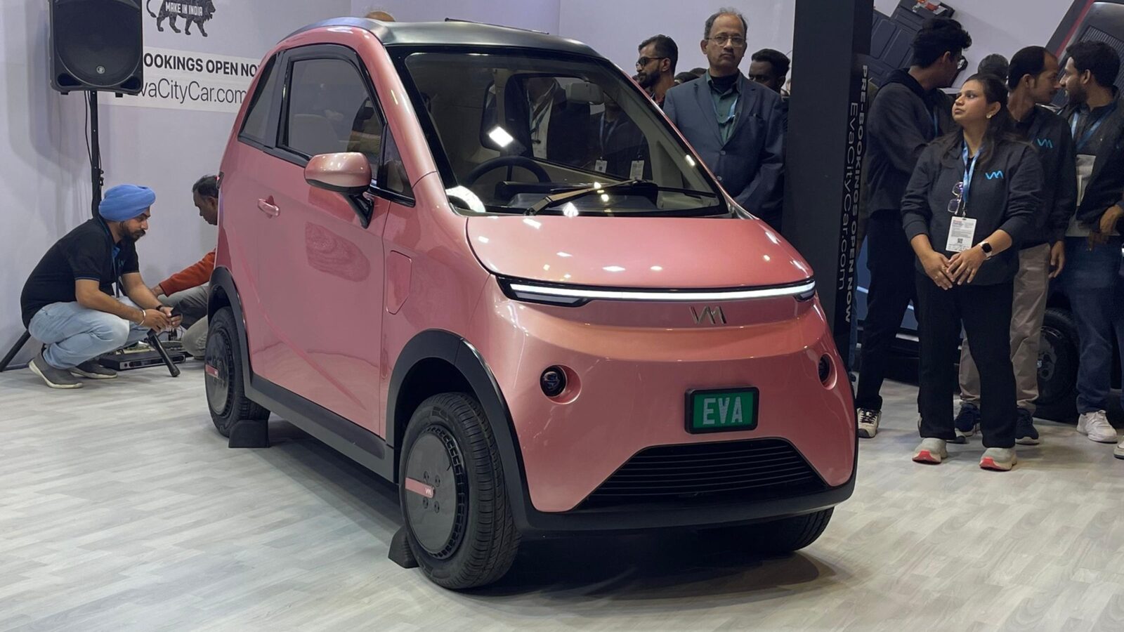 India’s First 100% Solar-Powered Car Set for 2026 Launch – A Game Changer for EV Mobility